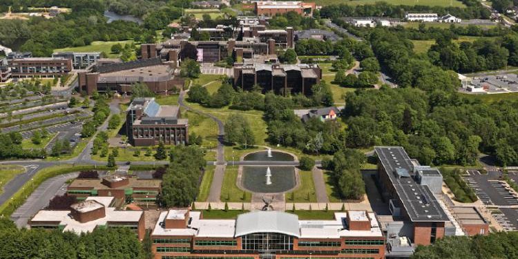 GN4_DAT_9945392.jpg--ul_to_offer_scholarships_worth__1_8_million_to_refugees_and_asylum_seekers